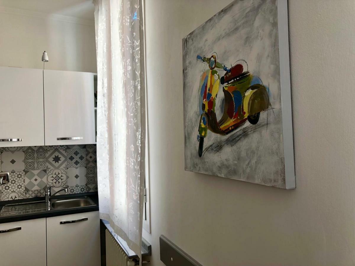Temporary House De' Giudei Appartement Bologna Buitenkant foto